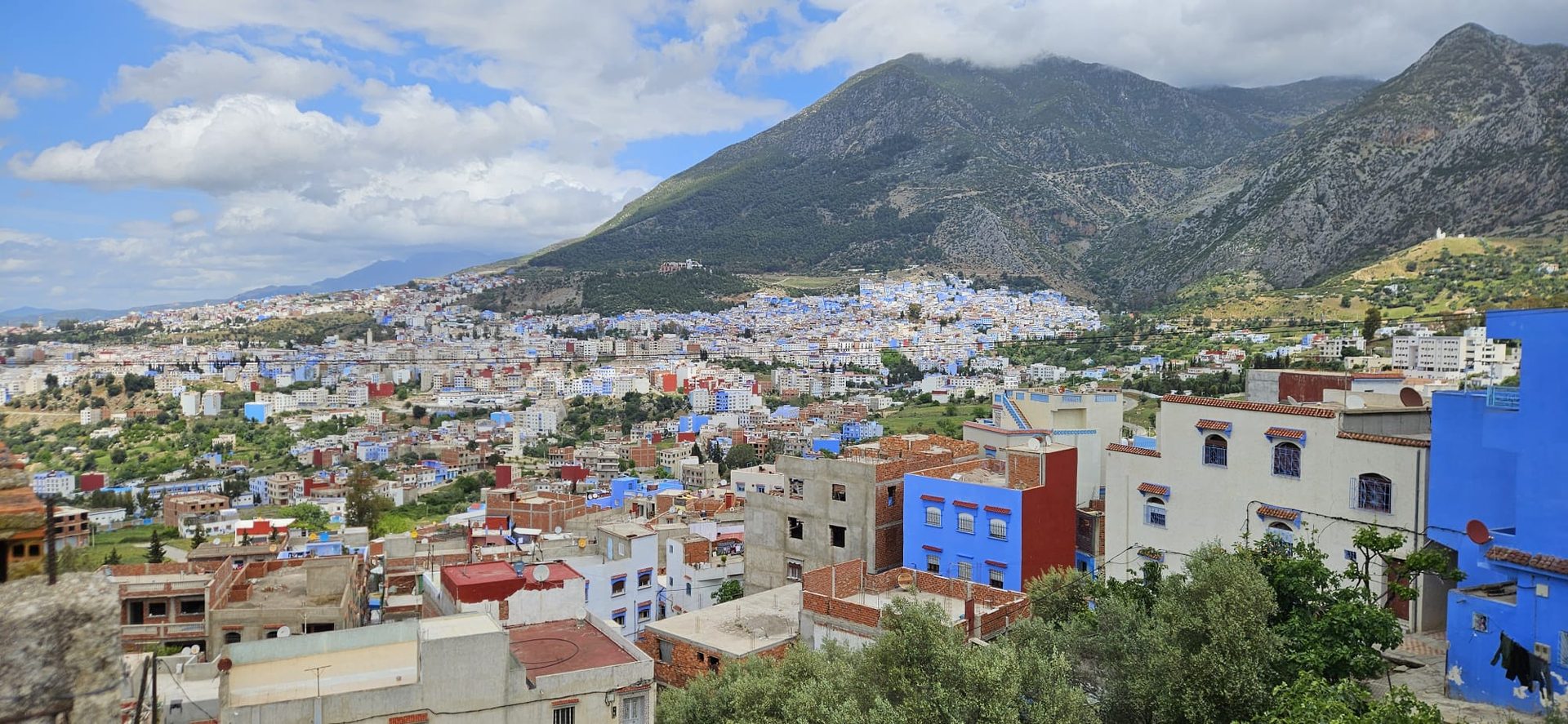 The blue city on the sides of the Rif