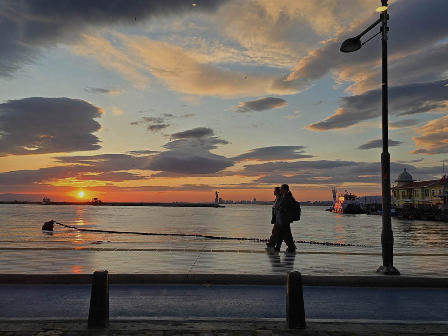 The sunset on the Dardanelli Strait